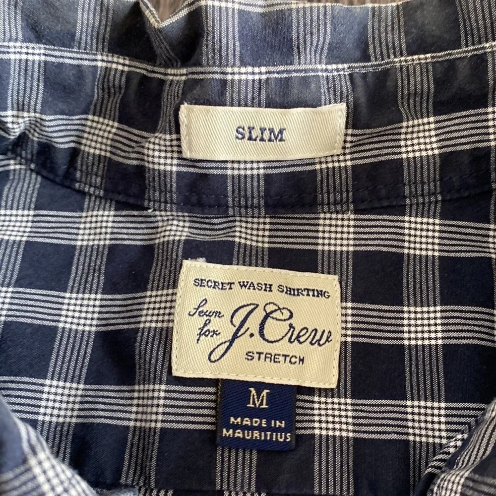 J. Crew Stretch. Size M. Slim, Secret Wash Shirting. Navy and white plaid.